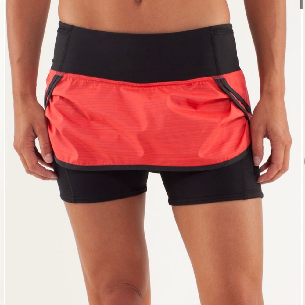 LULULEMON Run speed squad skirt size 8